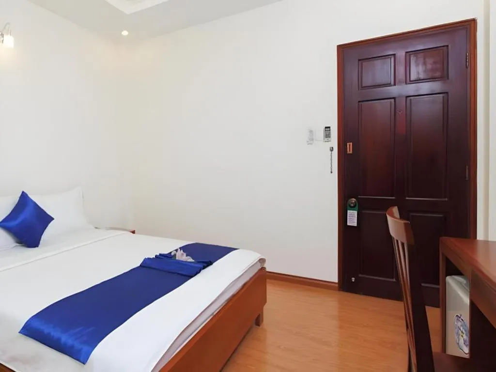 Bed in Blue River Hotel