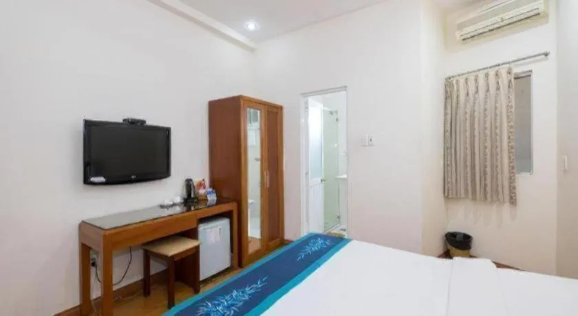 Bed in Blue River Hotel