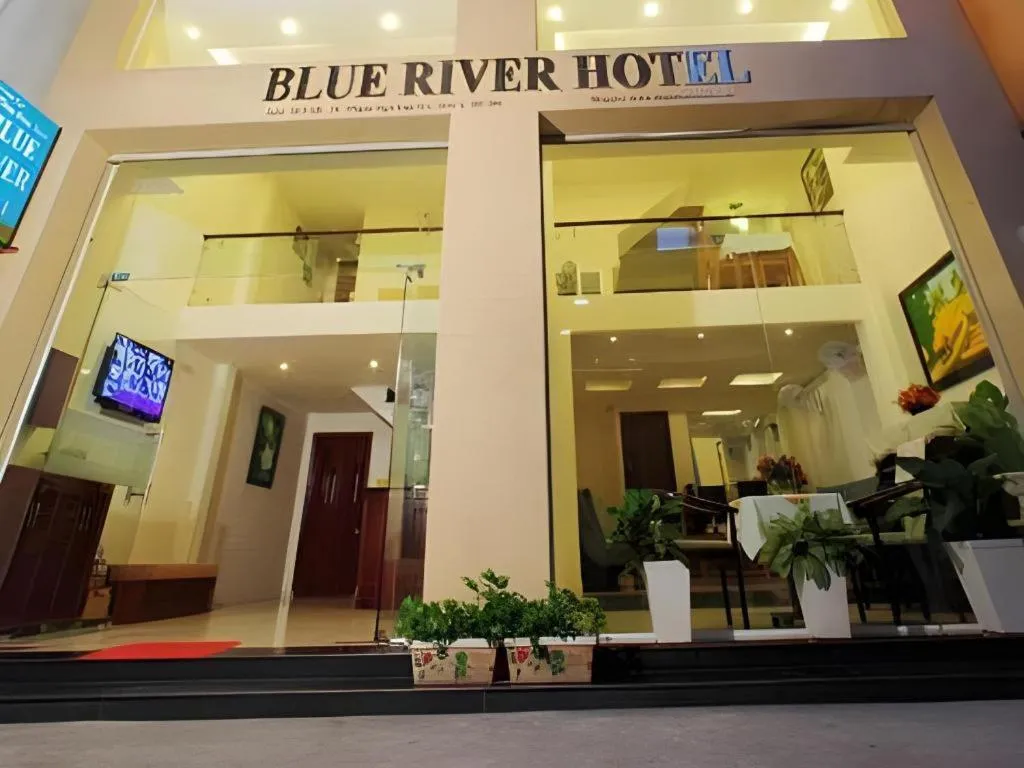 Blue River Hotel