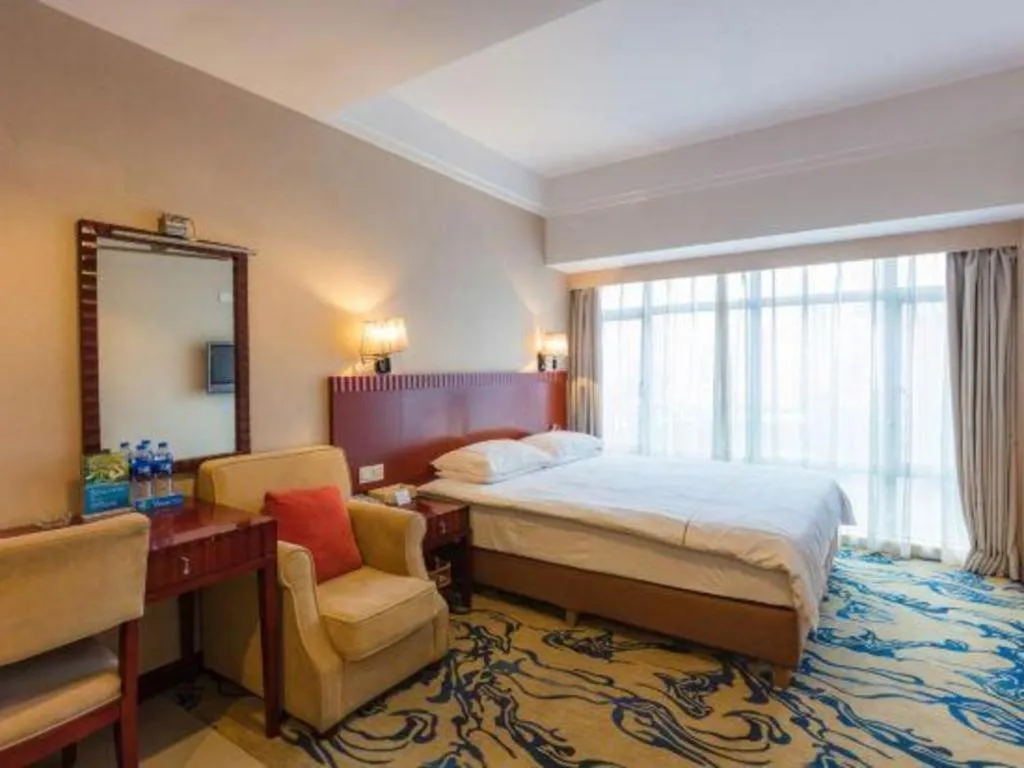 Bed in Silver Art Hotel