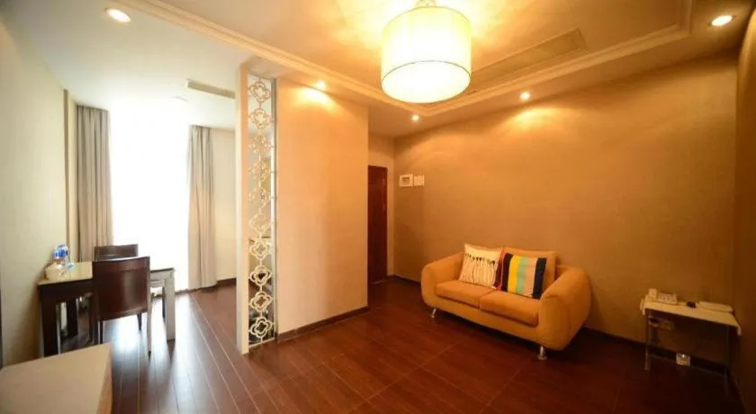 Bed in Silver Art Hotel