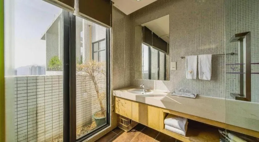 Bed in Silver Art Hotel