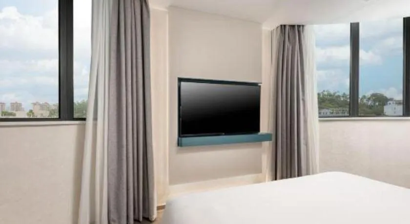 Bed in ibis Dongguan Dongcheng