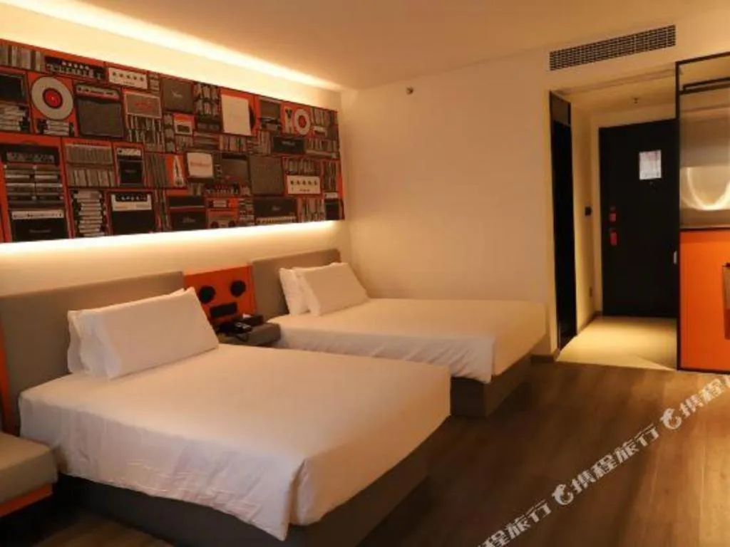 Bed in ibis Dongguan Dongcheng