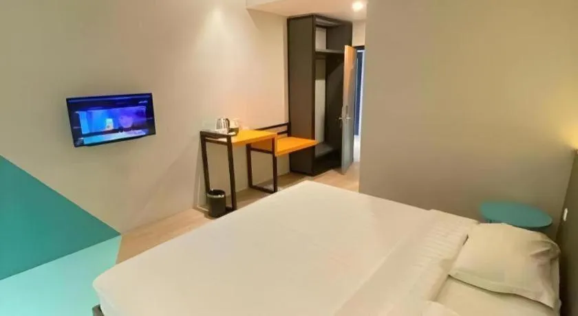 Bed in Alexander Hotel Tegal