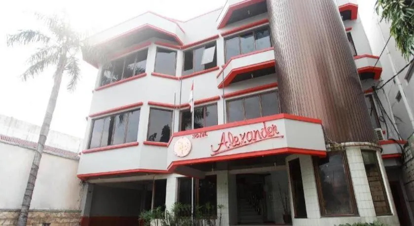 Alexander Hotel Tegal