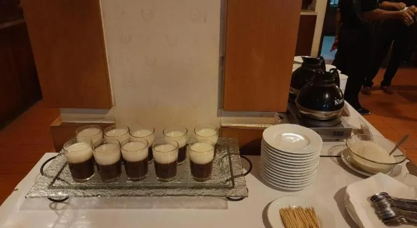 Alexander Hotel Tegal