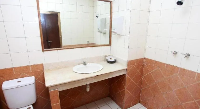 Alexander Hotel Tegal