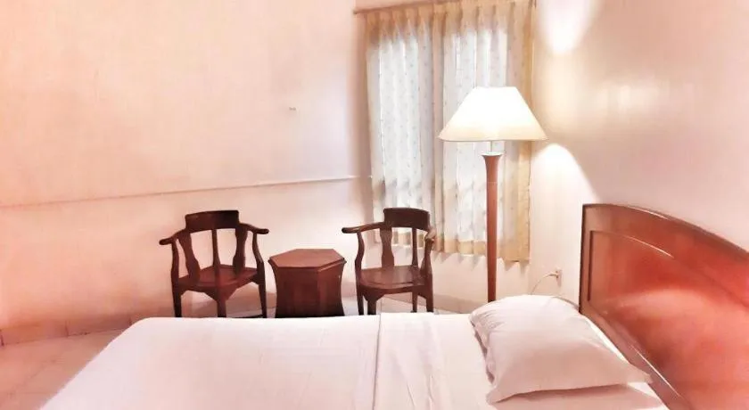 Bed in Alexander Hotel Tegal