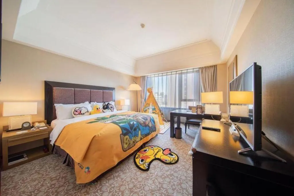 Bed in Shenyang Haiyun Jinjiang International Hotel