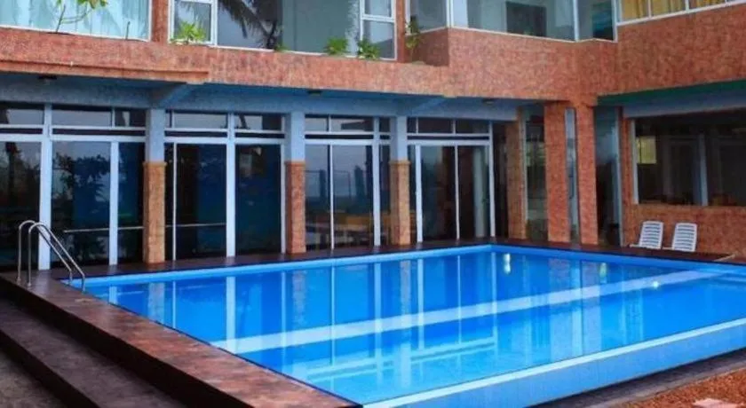 OYO 246 Roy Villa Beach Hotel