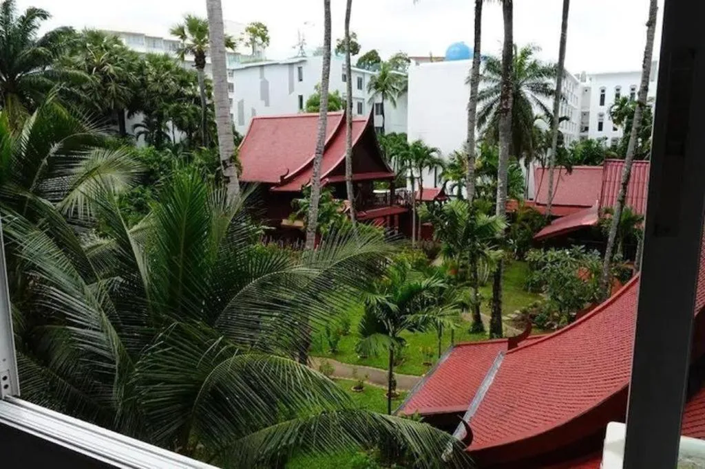 The Nice Patong Hotel