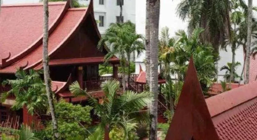 The Nice Patong Hotel