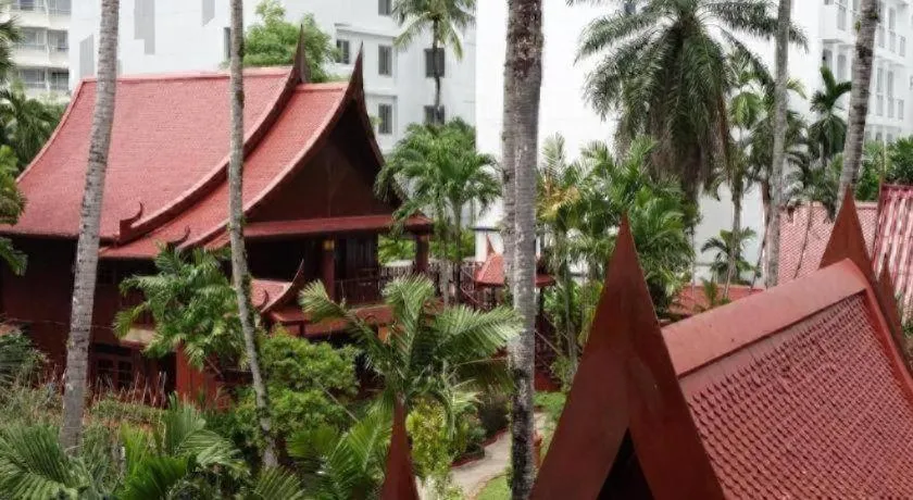 The Nice Patong Hotel