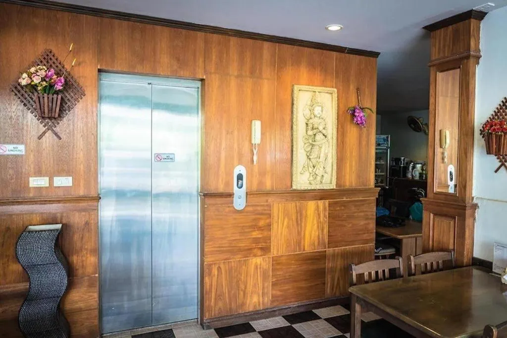 The Nice Patong Hotel