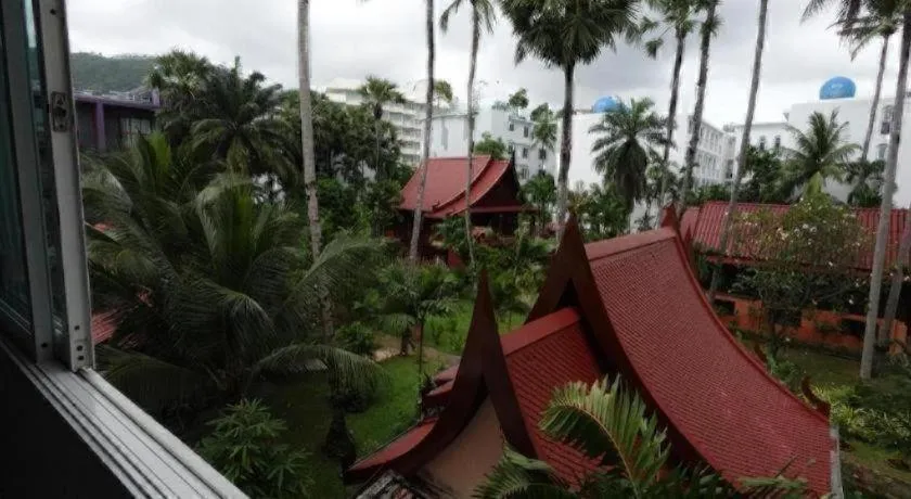 The Nice Patong Hotel