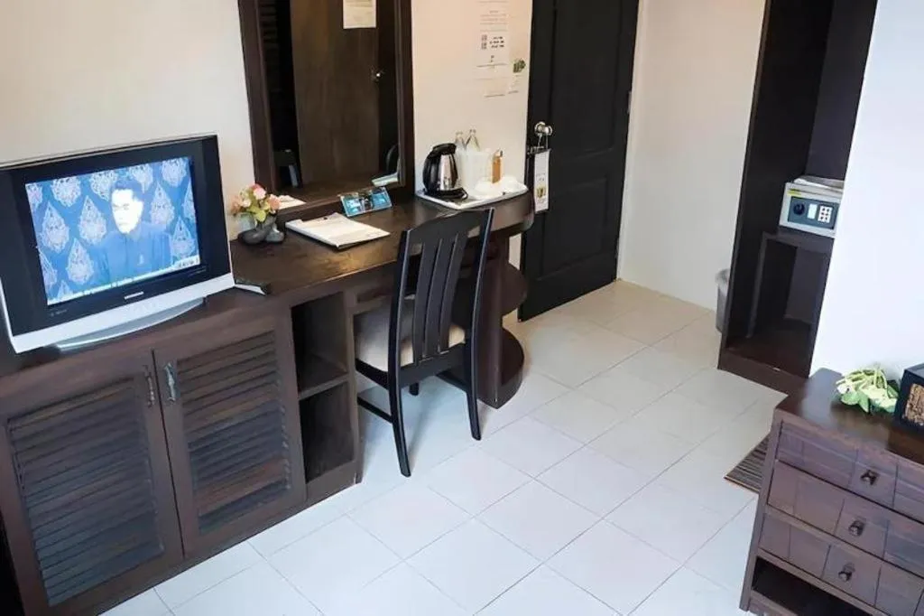 The Nice Patong Hotel