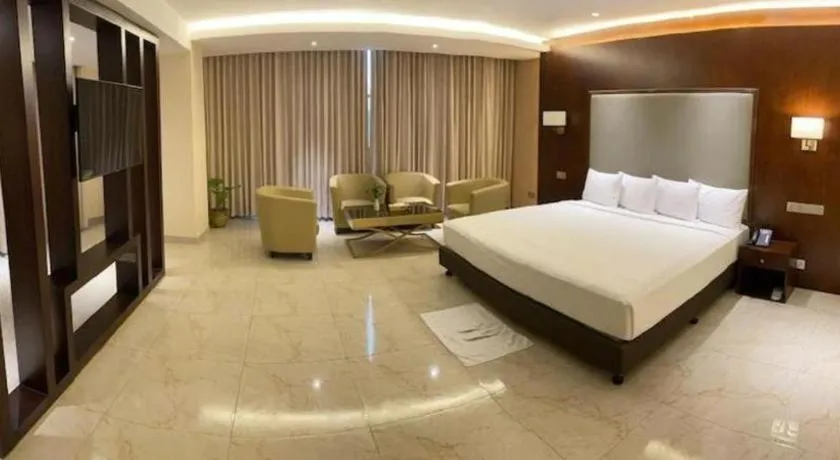 Bed in Hotel Tower Inn, Chittagong