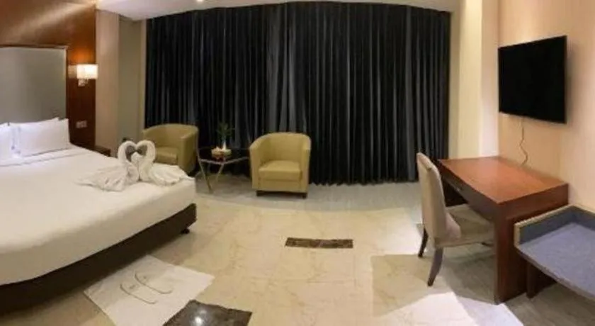 Bed in Hotel Tower Inn, Chittagong