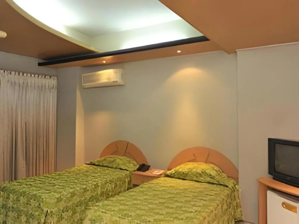 Bed in Hotel Tower Inn, Chittagong