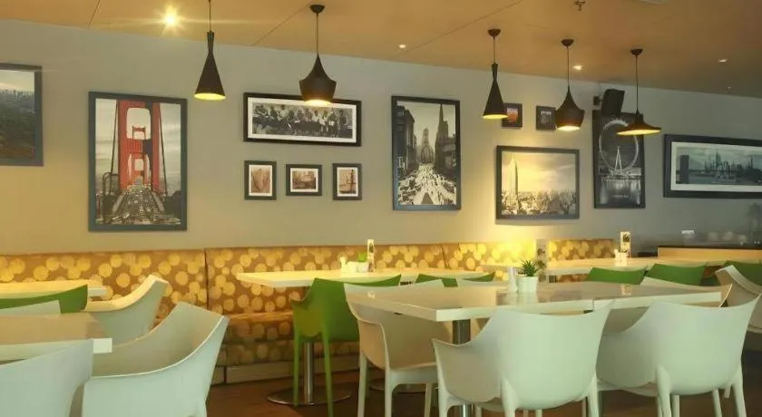 Pomelotel Patra Kuningan Jakarta