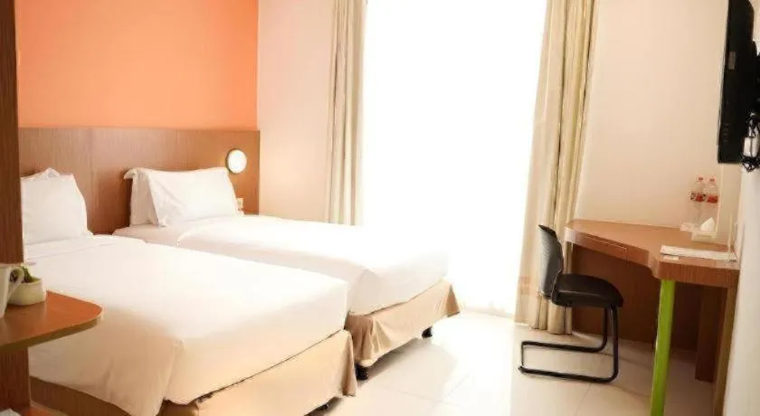 Bed in Pomelotel Patra Kuningan Jakarta
