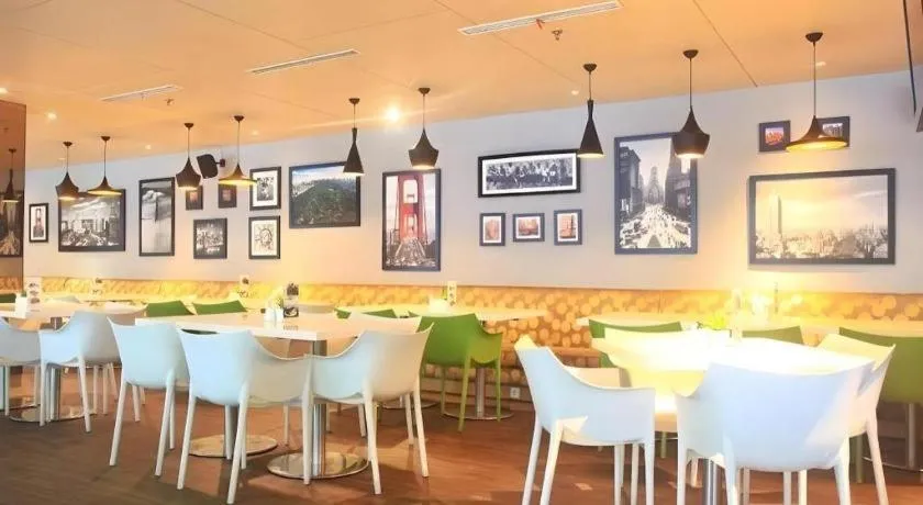 Pomelotel Patra Kuningan Jakarta