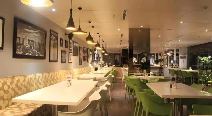 Pomelotel Patra Kuningan Jakarta