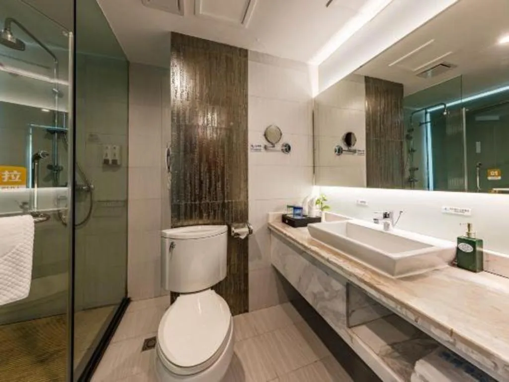 Kunming Long Way Hotel