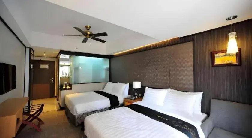 Bed in Le Monet Hotel Bed in Le Monet Hotel