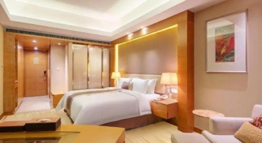 Bed in Howard Johnson by Wyndham Sunshine Plaza Ningbo