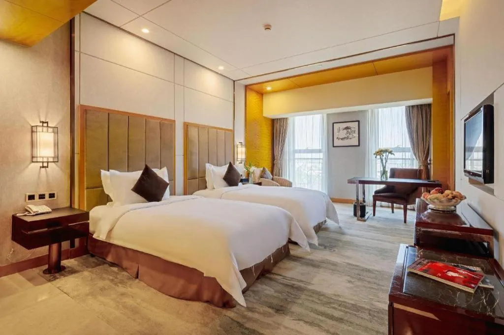 Bed in Gardenview Hotel