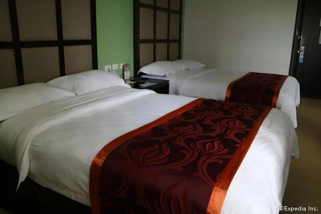 Bed in Avenue Suites