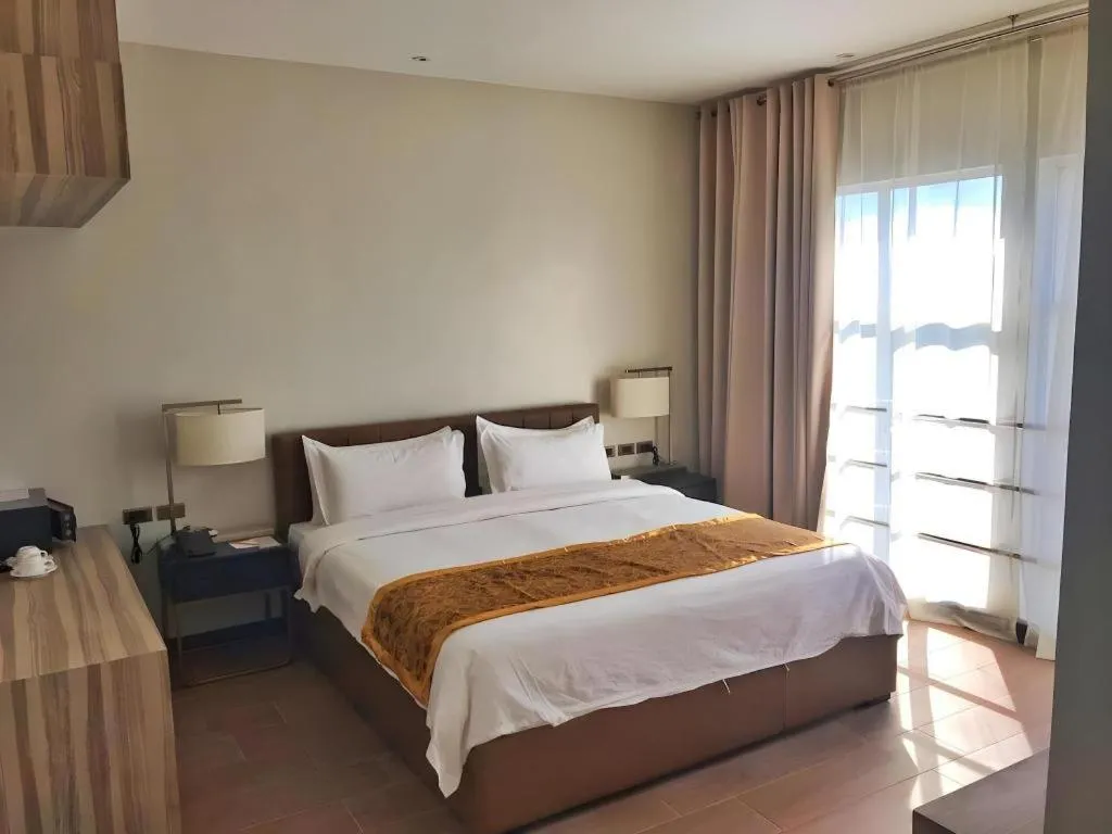 Bed in Avenue Suites