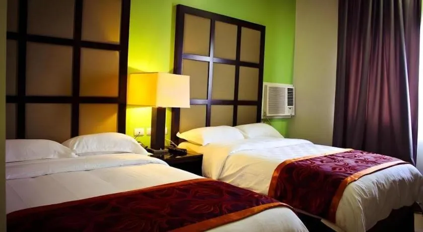 Bed in Avenue Suites