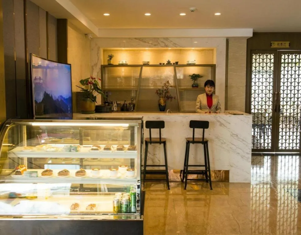 Huangshan Yupinglou Hotel