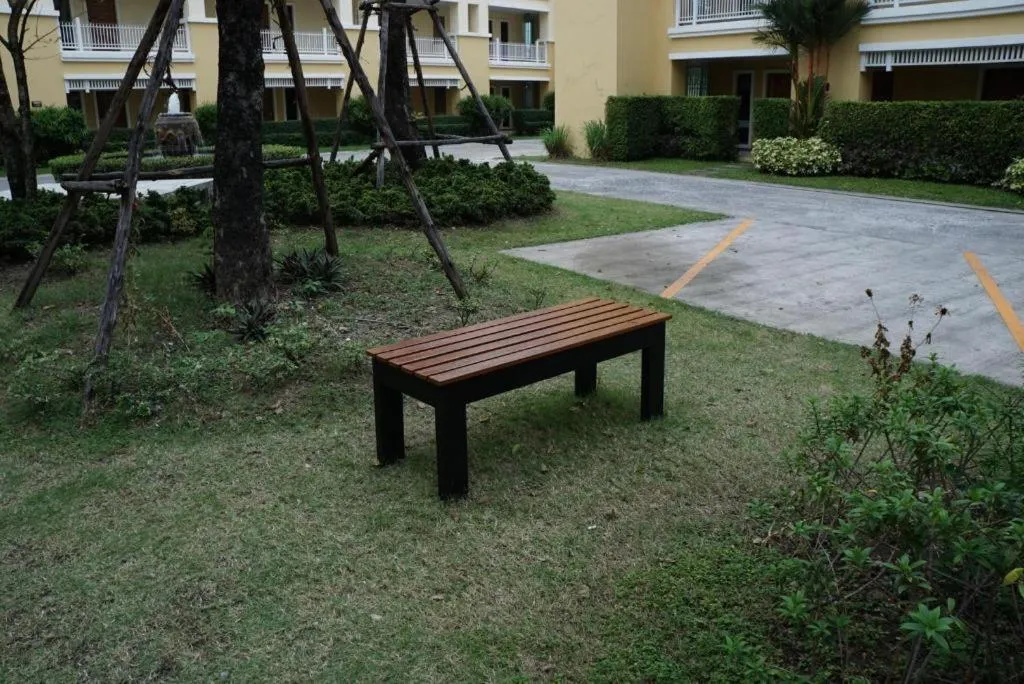 The One Residence Hotel