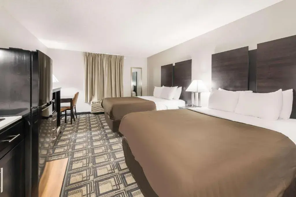 Suburban Studios Mason Hwy 42 Suburban Studios Mason Hwy 42