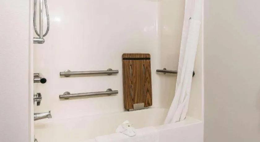 Suburban Studios Mason Hwy 42