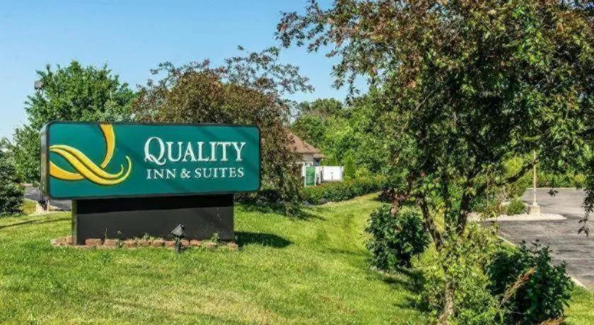 Suburban Studios Mason Hwy 42