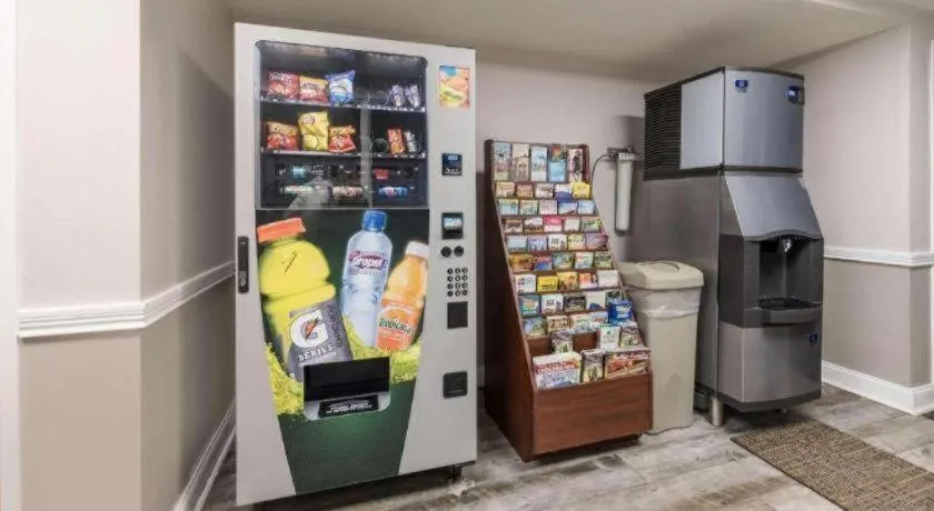 Suburban Studios Mason Hwy 42