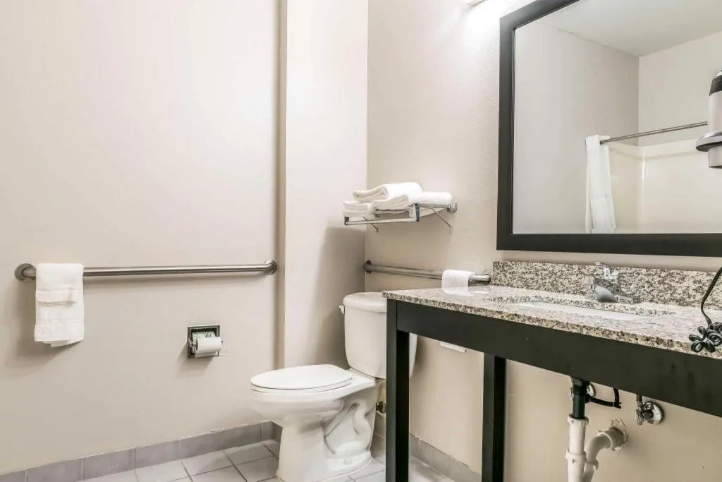 Suburban Studios Mason Hwy 42