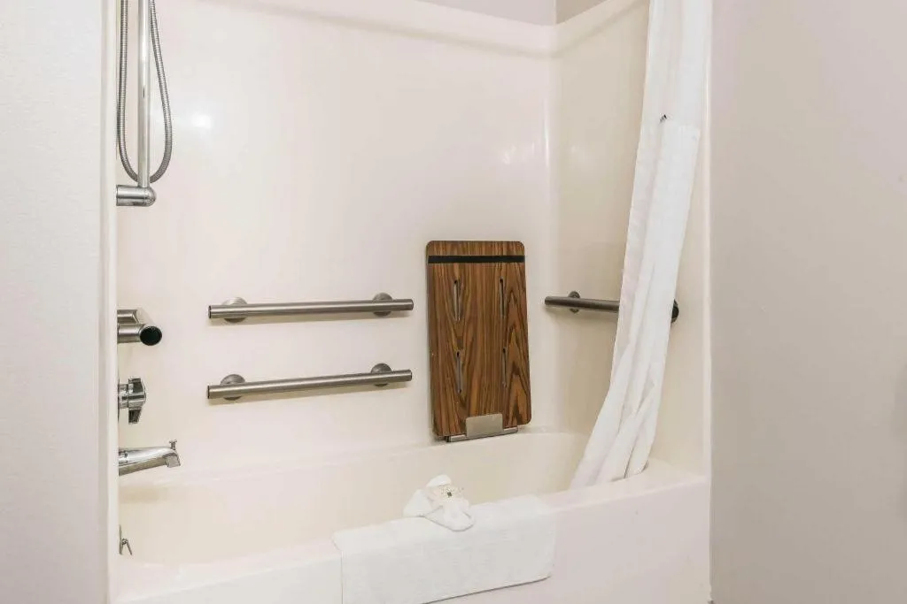 Suburban Studios Mason Hwy 42