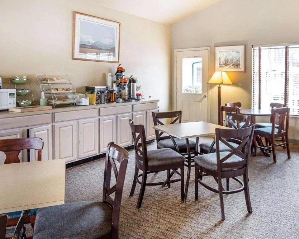 Quality Inn & Suites Minden