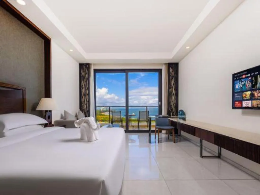 Bed in Boao Holliyard Hotel