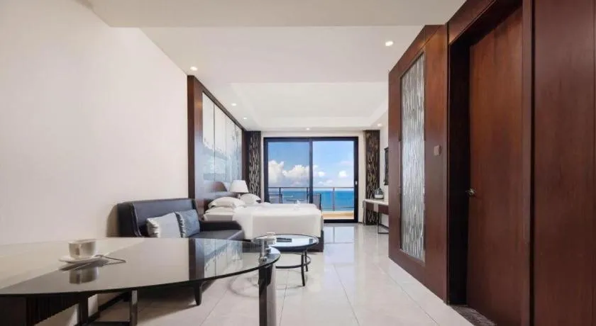 Bed in Boao Holliyard Hotel