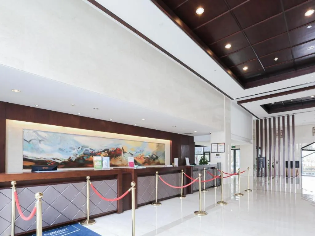Ramada by Wyndham Suzhou Luzhi
