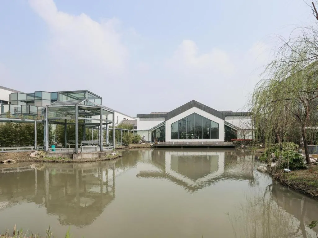 Ramada by Wyndham Suzhou Luzhi