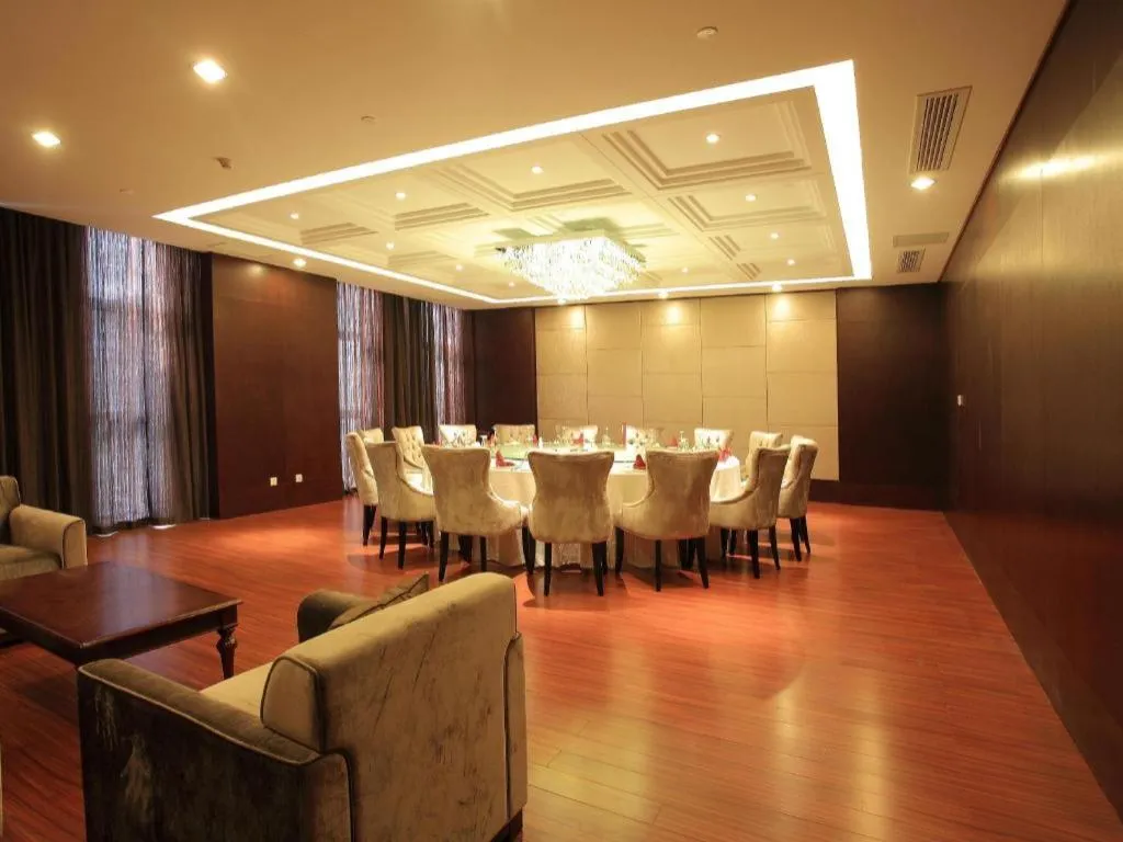 Ramada by Wyndham Suzhou Luzhi