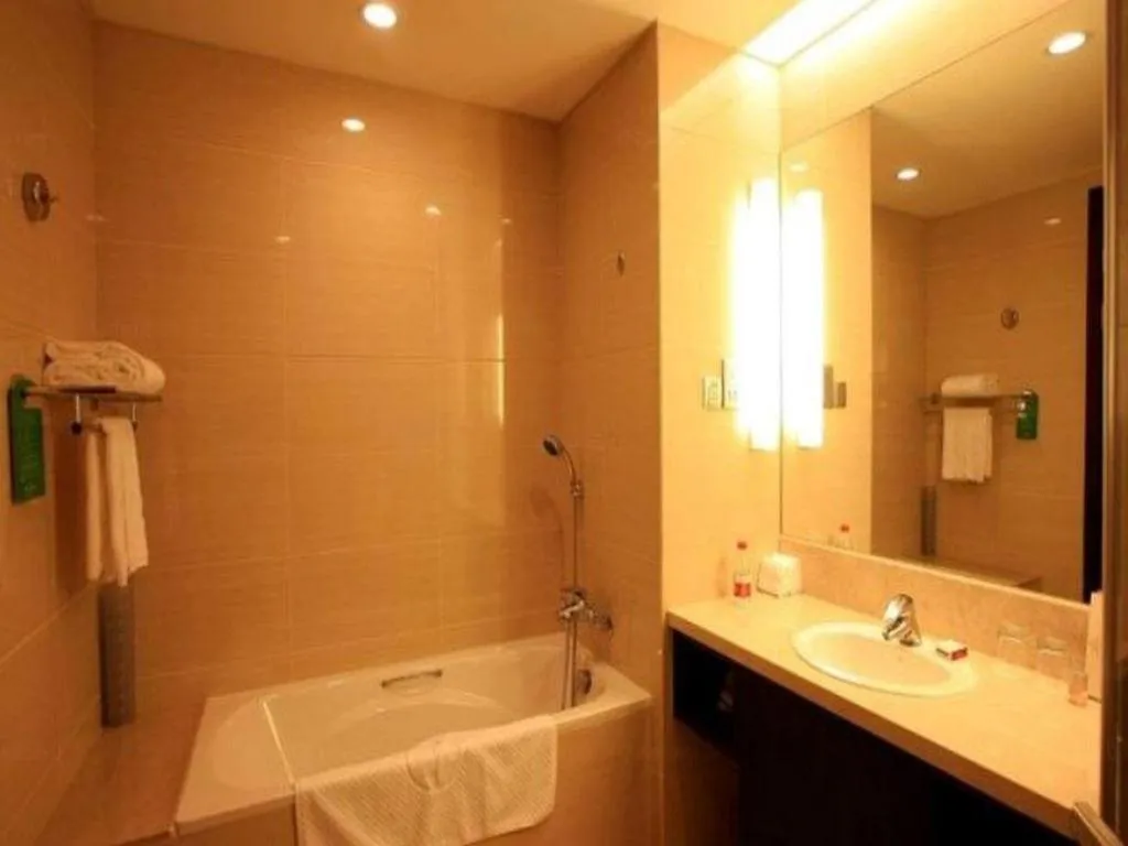 Ramada by Wyndham Suzhou Luzhi